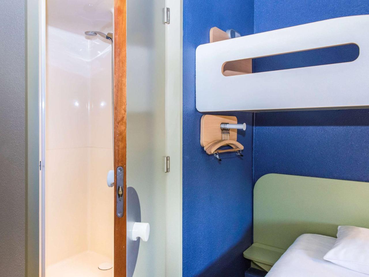 Ibis Budget Систерон Экстерьер фото